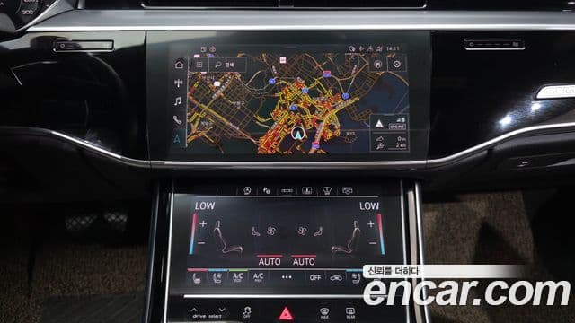 Audi A8 2022 — ფოტო 15/20