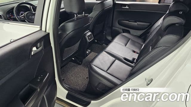 Kia Sportage The Bold 2018 — Şəkil 11/20