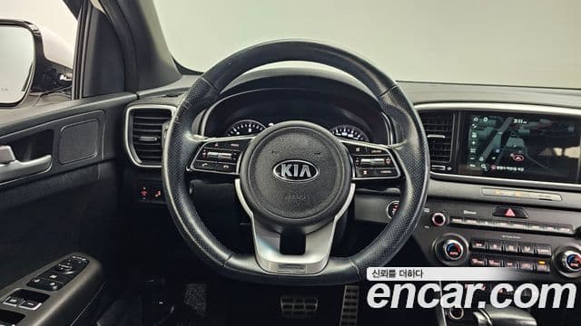 Kia Sportage The Bold 2018 — Şəkil 13/20