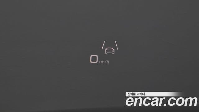 Audi A8 2021 — ფოტო 16/20