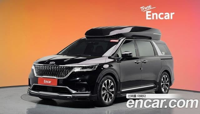 Kia Carnival 2021 — ფოტო 1/20