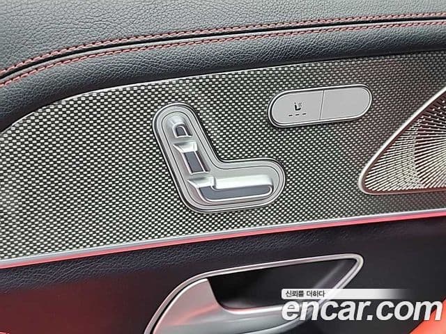 Mercedes-Benz GLE-Class 2023 — Şəkil 13/19