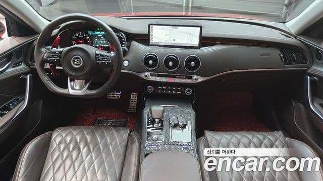 Kia Stinger 2021 — ფოტო 7/20