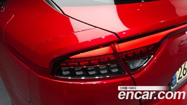 Kia Stinger Meister 2021 — Photo 23/34