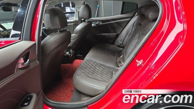 Kia Stinger Meister 2021 — Photo 21/34