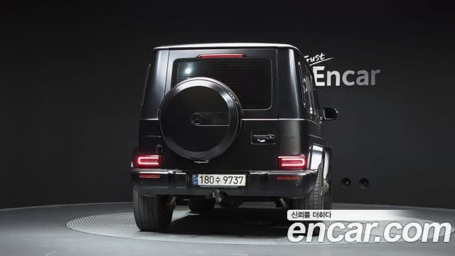 Mercedes-Benz G-Class 2022 — Photo 34/37
