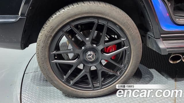 Mercedes-Benz G-Class 2022 — Photo 8/37