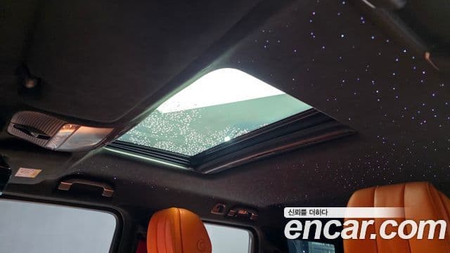 Mercedes-Benz G-Class 2022 — Photo 5/37