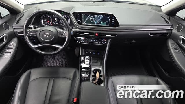 Hyundai Sonata 2021 — ფოტო 7/20