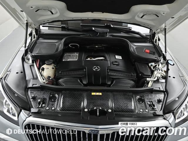 Mercedes-Benz GLS-Class 2023 — ფოტო 6/20