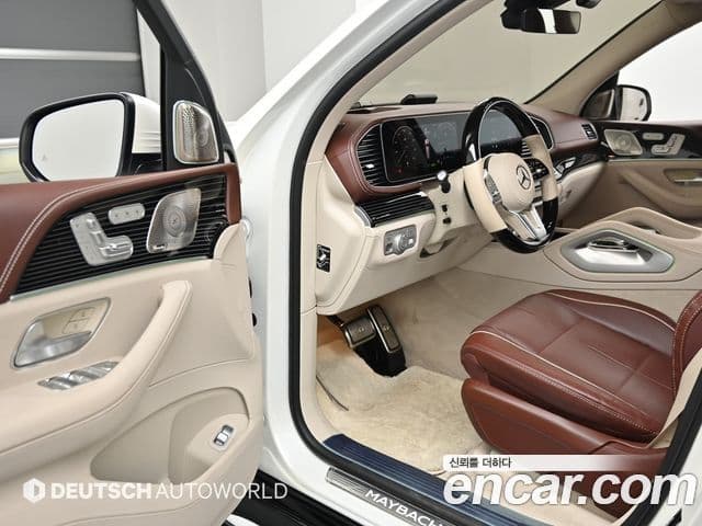 Mercedes-Benz GLS-Class 2023 — ფოტო 11/20