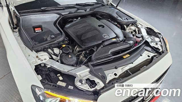 Mercedes-Benz E-Class 2022 — Фото 6/20