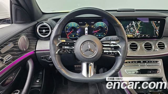 Mercedes-Benz E-Class 2022 — Фото 12/20