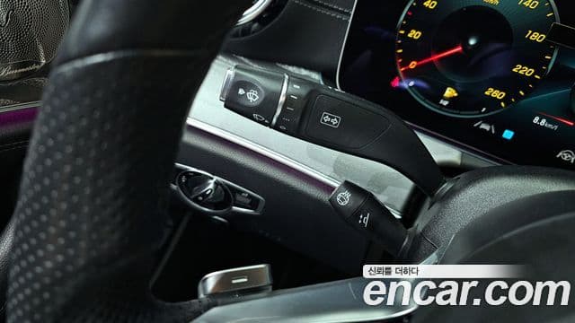 Mercedes-Benz E-Class 2022 — Фото 17/20
