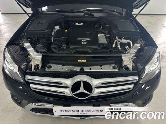 Mercedes-Benz GLC-Class 2019 — Şəkil 5/17