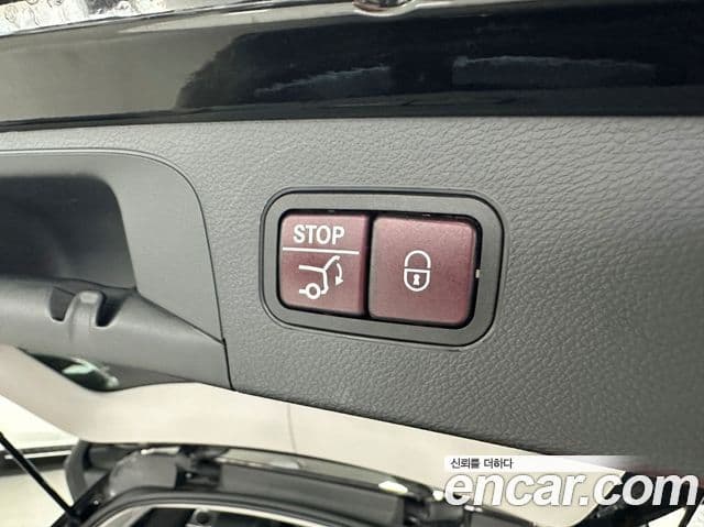 Mercedes-Benz GLC-Class 2019 — Şəkil 11/17