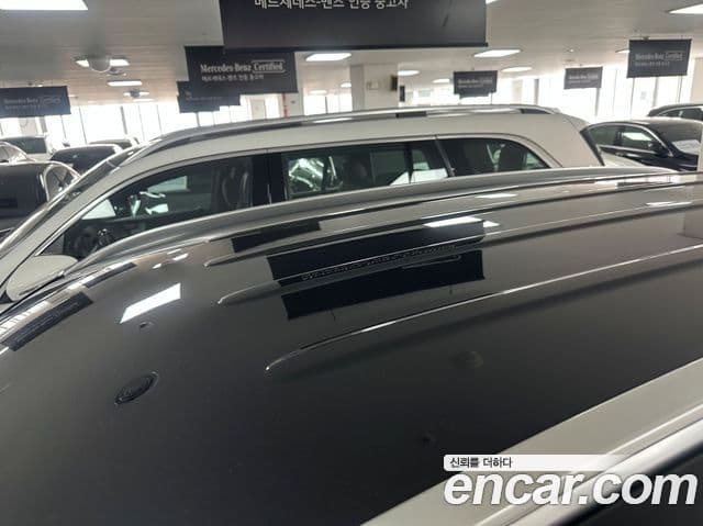 Mercedes-Benz GLC-Class 2019 — Şəkil 12/17