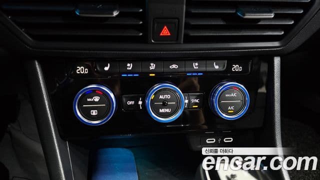 Volkswagen Jetta 2024 — Şəkil 19/20