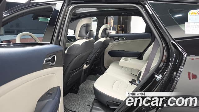 Kia Sportage 2025 — фото 12 из 20