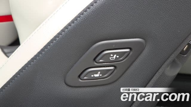 Kia Sportage 2025 — фото 17 из 20
