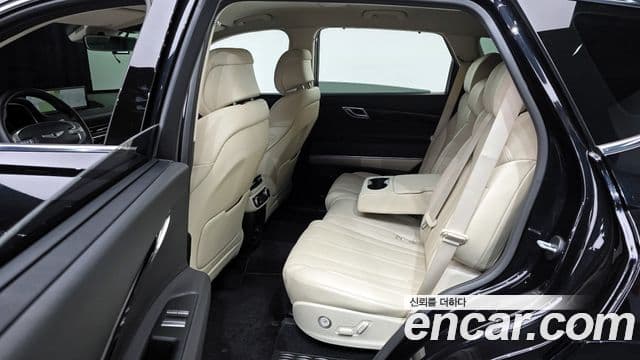 Genesis GV80 2022 — ფოტო 12/20