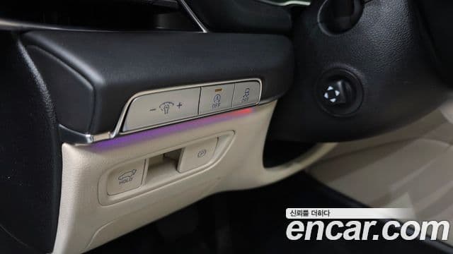 Genesis GV80 2022 — ფოტო 17/20