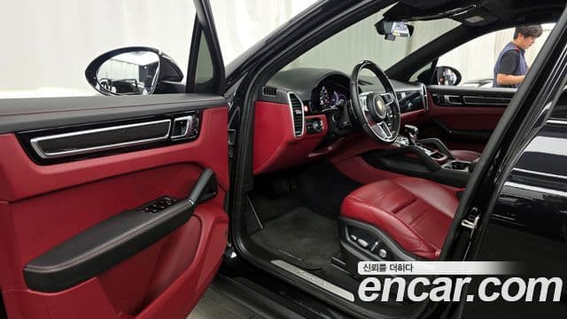 Porsche Cayenne 2021 — Şəkil 10/20