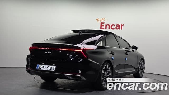 Kia K8 2023 — ფოტო 1/20