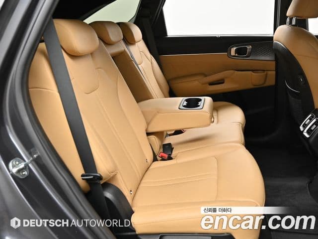 Kia Sorento 2021 — Şəkil 16/20