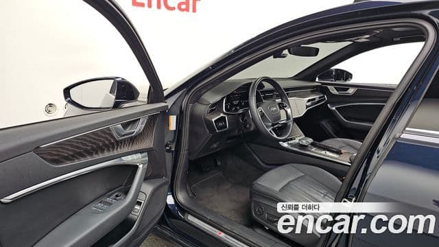 Audi A6 2022 — фото 10 из 20