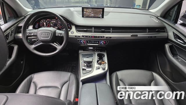 Audi Q7 2019 — Şəkil 7/20
