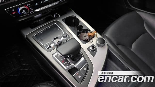 Audi Q7 2019 — фото 9 из 20