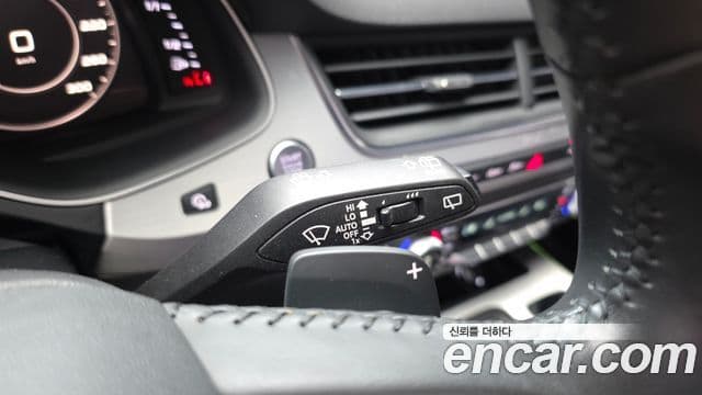 Audi Q7 2019 — Şəkil 19/20