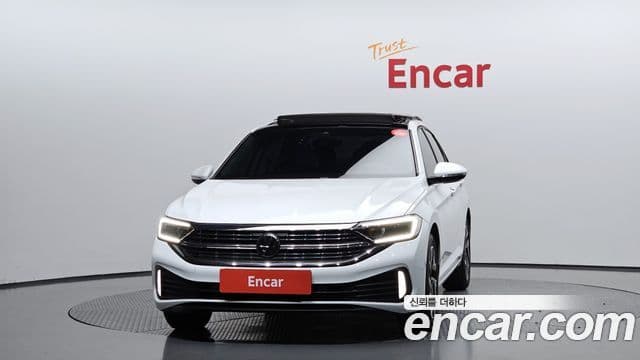 Volkswagen Jetta 2024 — Photo 14/31