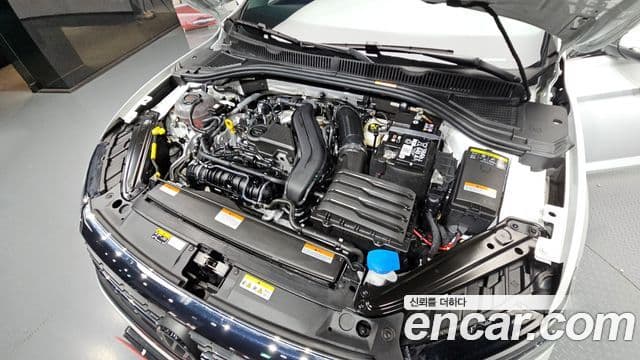 Volkswagen Jetta 2024 — Photo 7/31