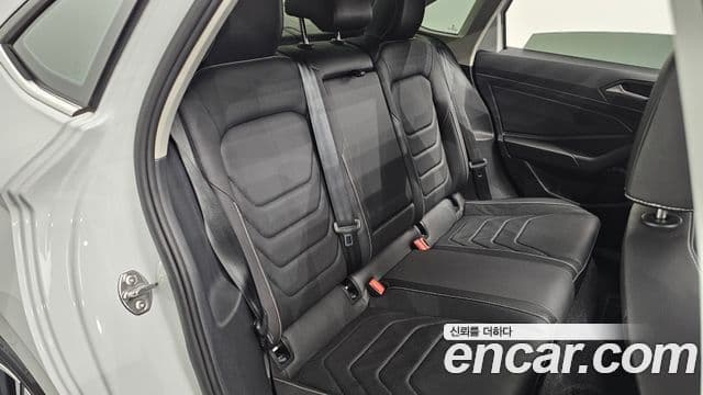 Volkswagen Jetta 2024 — Photo 4/31