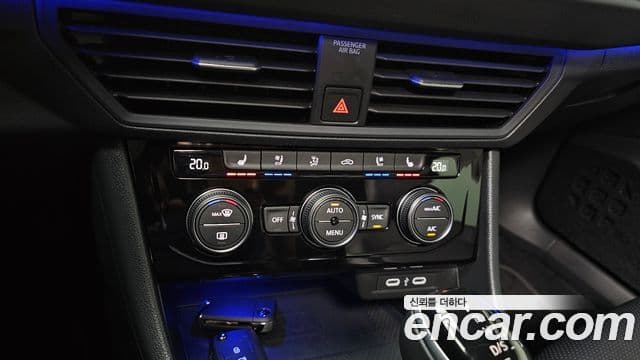 Volkswagen Jetta 2024 — Photo 17/31