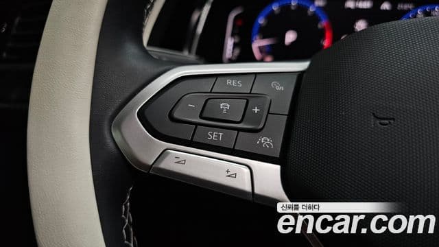 Volkswagen Jetta 2024 — Photo 12/31