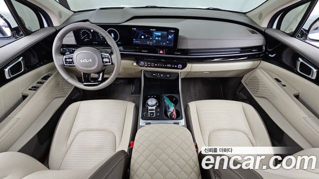 Kia Carnival 2024 — ფოტო 7/20