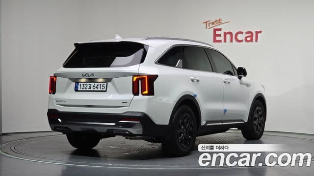 Kia Sorento 2024 — Şəkil 2/20