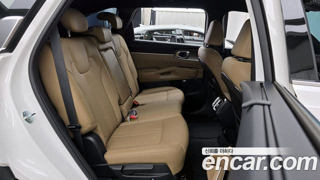 Kia Sorento 2024 — Şəkil 11/20