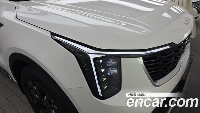 Kia Sorento 2024 — Photo 1/33