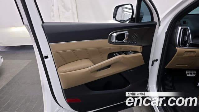 Kia Sorento 2024 — Photo 14/33