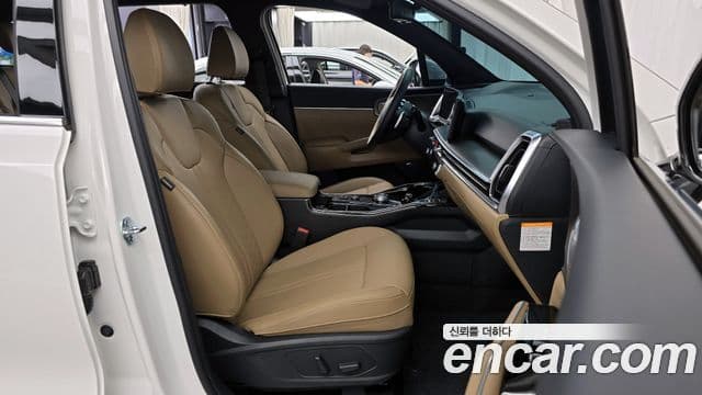 Kia Sorento 2024 — Photo 27/33