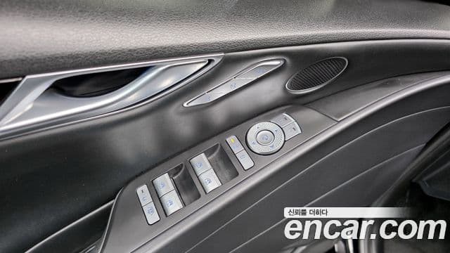 Genesis G80 2024 — Photo 29/34