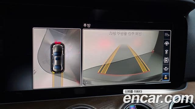Mercedes-Benz E-Class 2018 — ფოტო 15/20