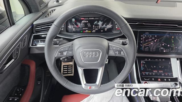 Audi SQ7 2026 — ფოტო 22/34