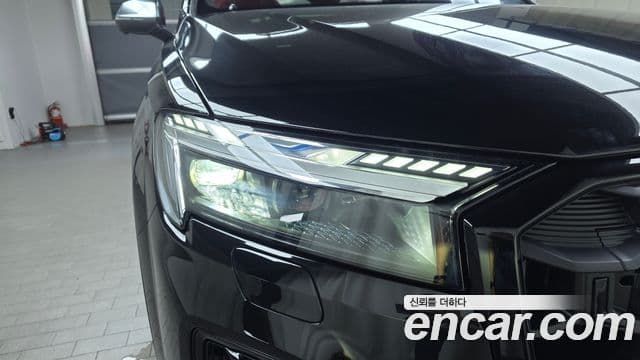 Audi SQ7 2026 — ფოტო 19/34