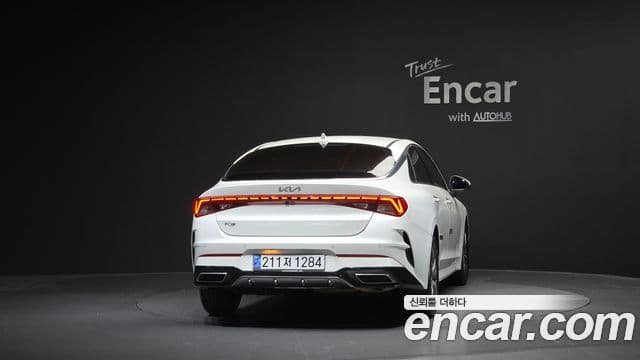 Kia K5 2022 — Şəkil 4/20