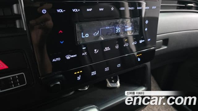 Hyundai Staria 2021 — Şəkil 18/20